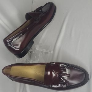 Bass Women's Tassle Weejuns Esther Kiltie Loafers Size 9M Brand New no box